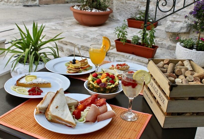 بنسيون Piano Suites