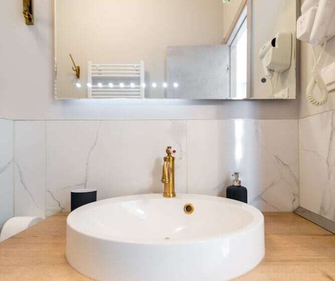 بنسيون Piano Suites