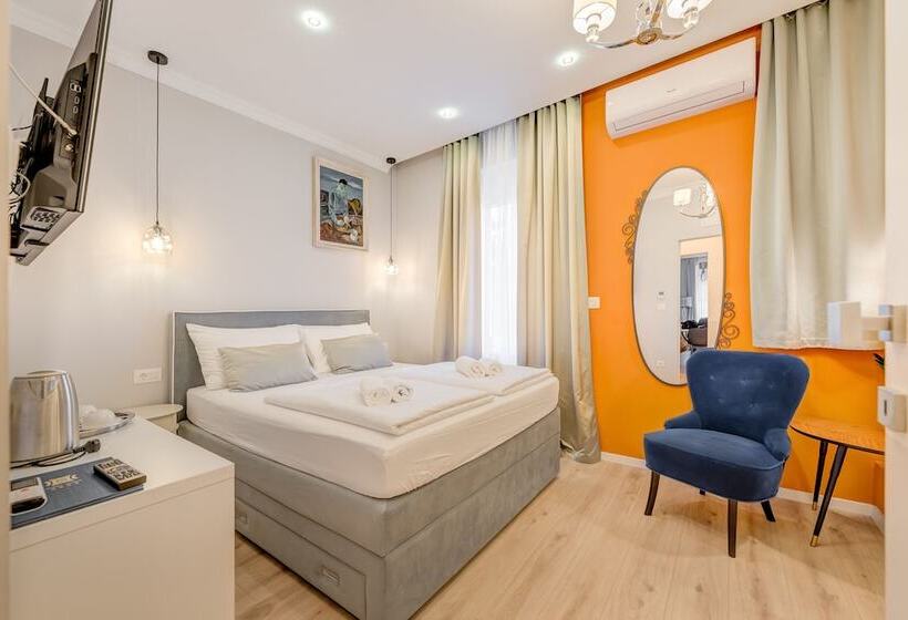 بنسيون Piano Suites