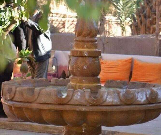 پانسیون Riad Tabhirte