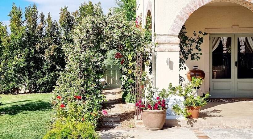 פנסיון Sandmartins