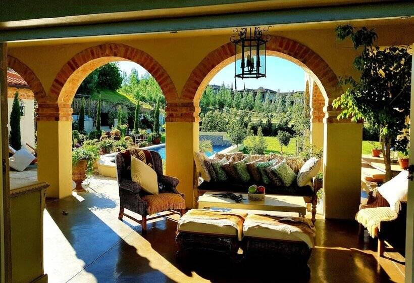 פנסיון Sandmartins