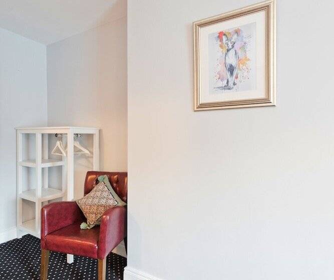 Пансион The Hatch Cavan