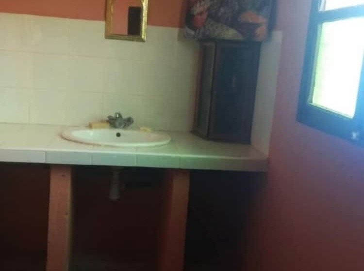 پانسیون Tighza Village