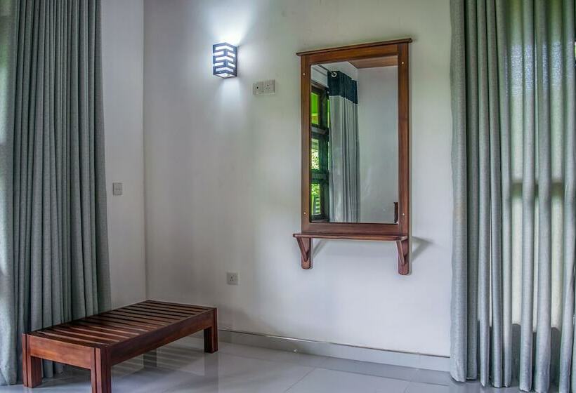 פנסיון Wildescape Polonnaruwa