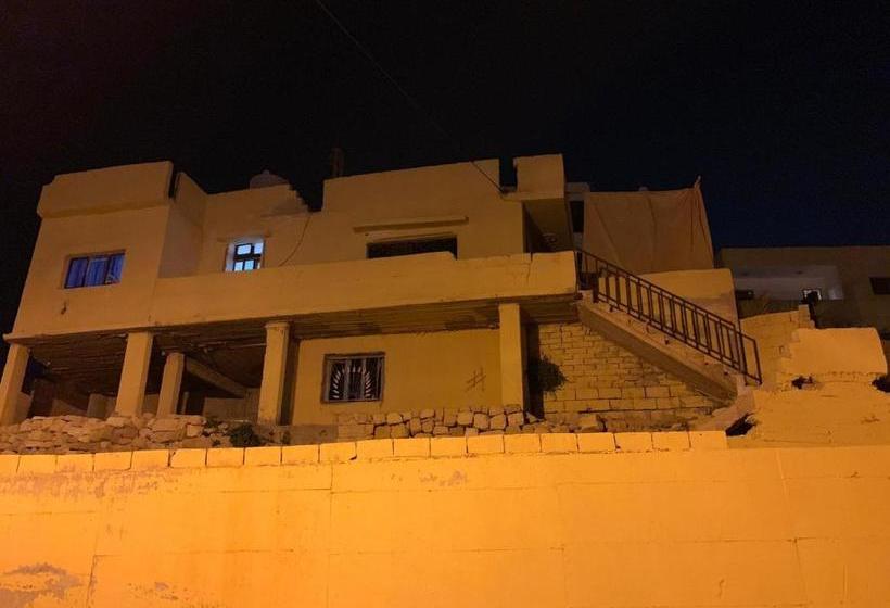 Petra Holiday Hostel