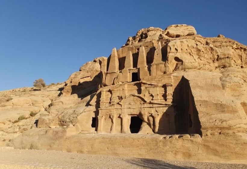 Petra Holiday Hostel