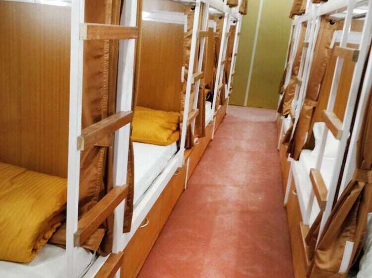 הוסטל Mumbai Backpackers