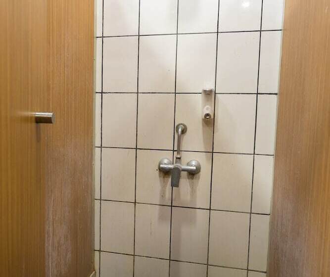 הוסטל Mumbai Backpackers