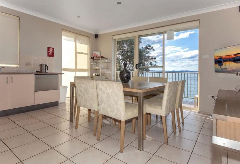 Alcheringa Unit 3 & 4/32 Sandy Point Road