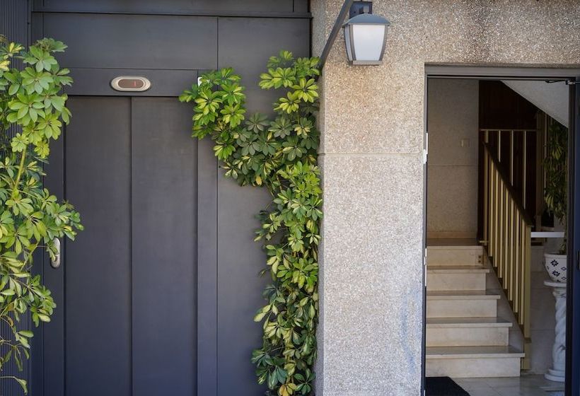 Apartaments Gibert Ii