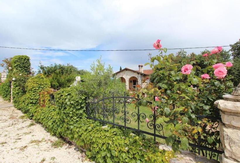 Apartments Kika