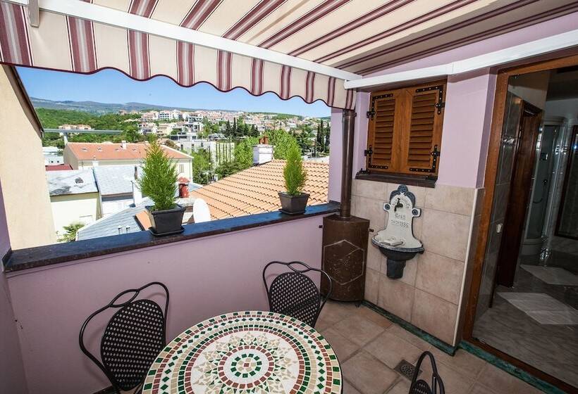 Apartments Villa Castello