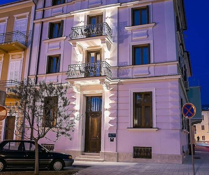 Apartments Villa Castello