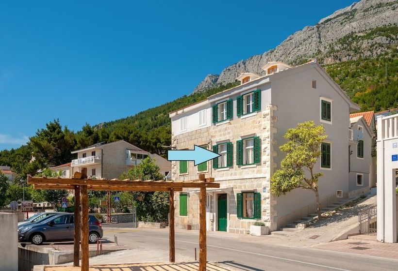 Beach Resort Apartments Podspiline