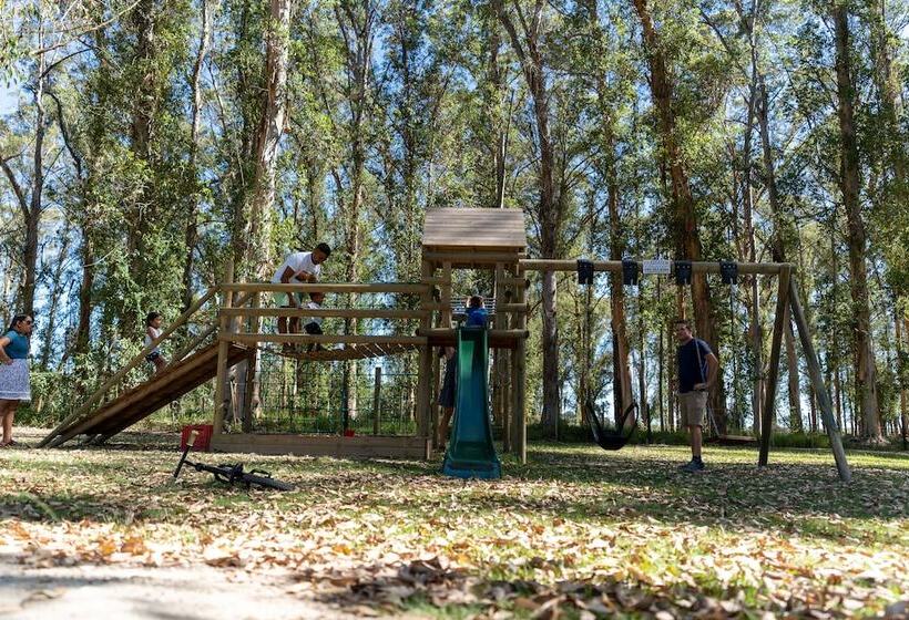 هتل Africamps At Oakhurst Glamping