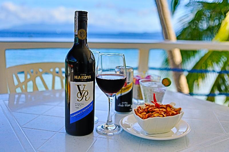 هتل Arkipelago Beach Resort