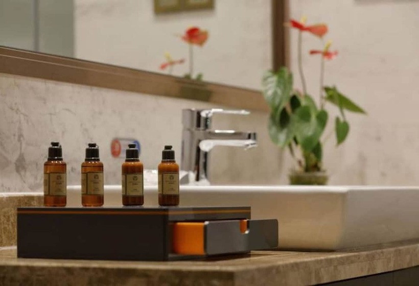 Banyan Hotel Of Shenzhen