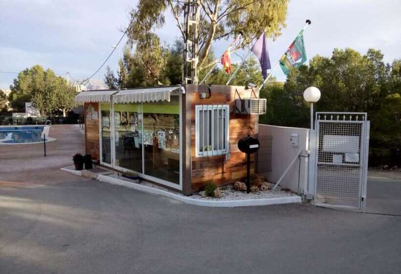 فندق Camping La Pedrera