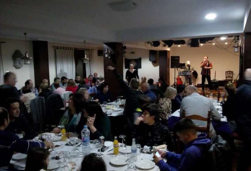 فندق Camping La Pedrera