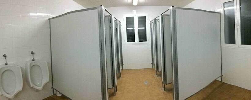 فندق Camping Valdearenas