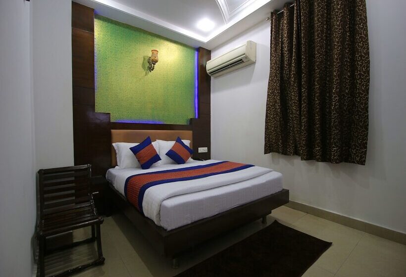 호텔 Delhi Heart At New Delhi Railway Station