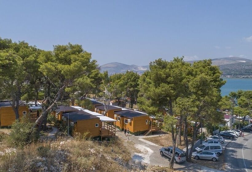 Hotelli Mediteran Travel Camping Sveti Križ