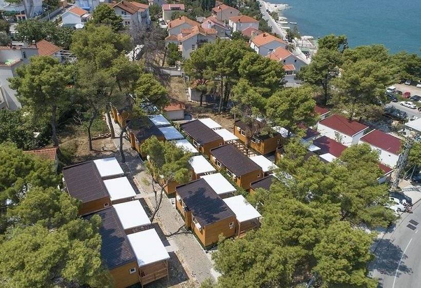 Hotelli Mediteran Travel Camping Sveti Križ
