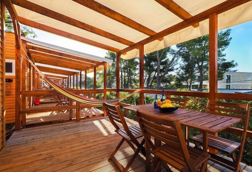 Hotelli Mediteran Travel Camping Sveti Križ