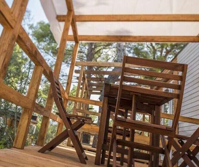 Hotelli Mediteran Travel Camping Sveti Križ