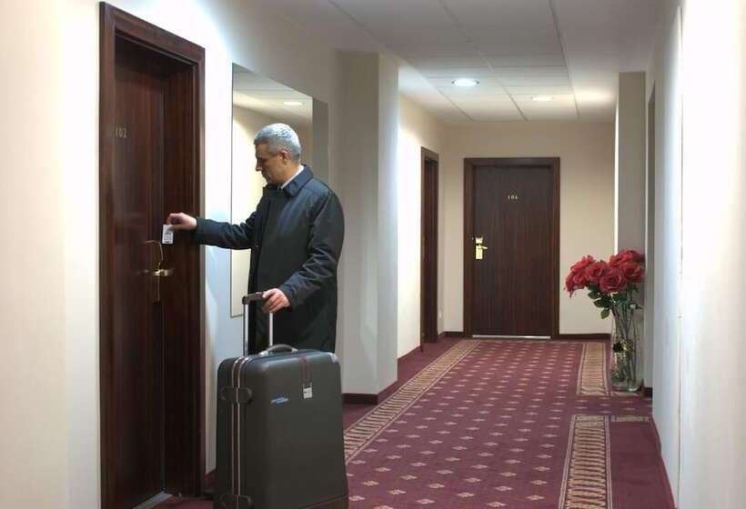 هتل Uzdrowiskowy St George