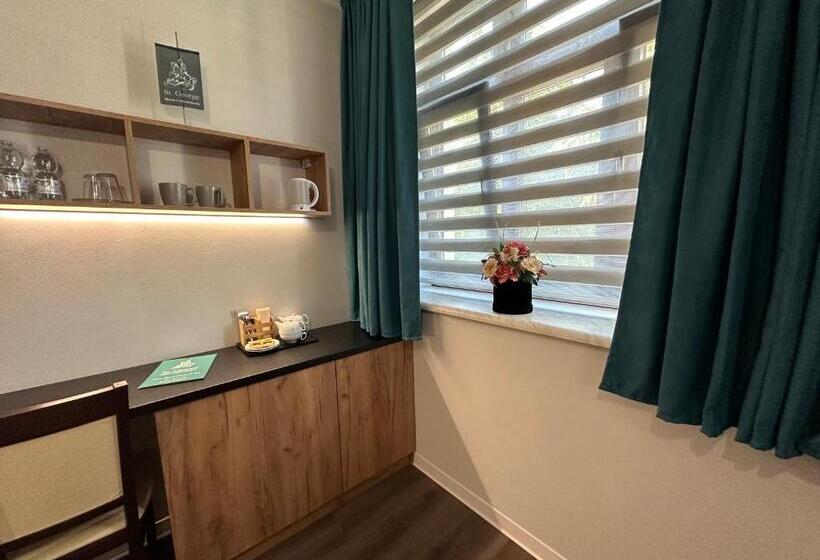 هتل Uzdrowiskowy St George