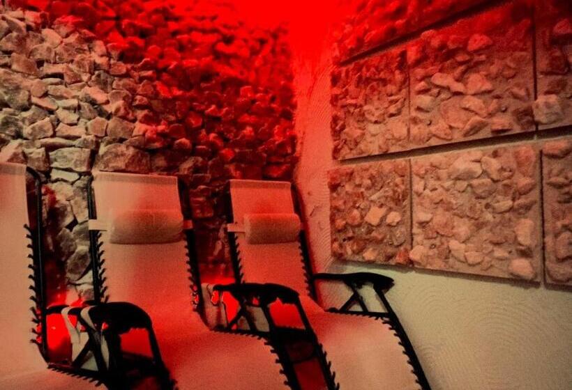 هتل Uzdrowiskowy St George