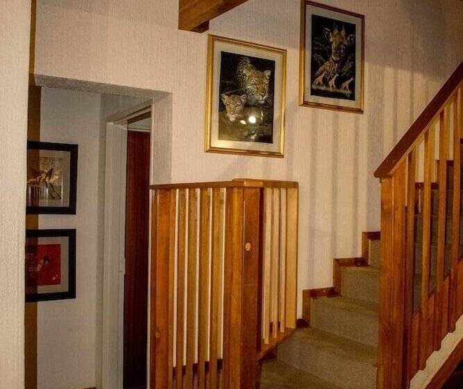 Legend Safaris Kruger Park Lodge