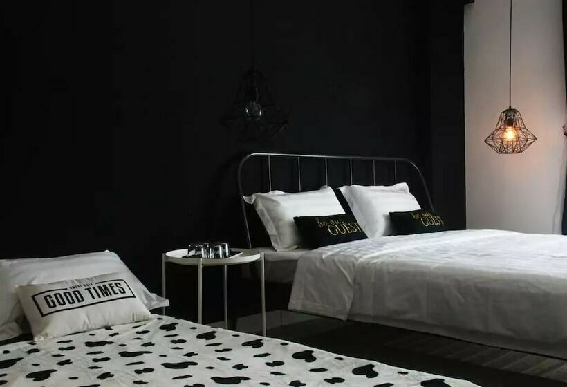 بنسيون Aeropod Sovo By Tweetbox