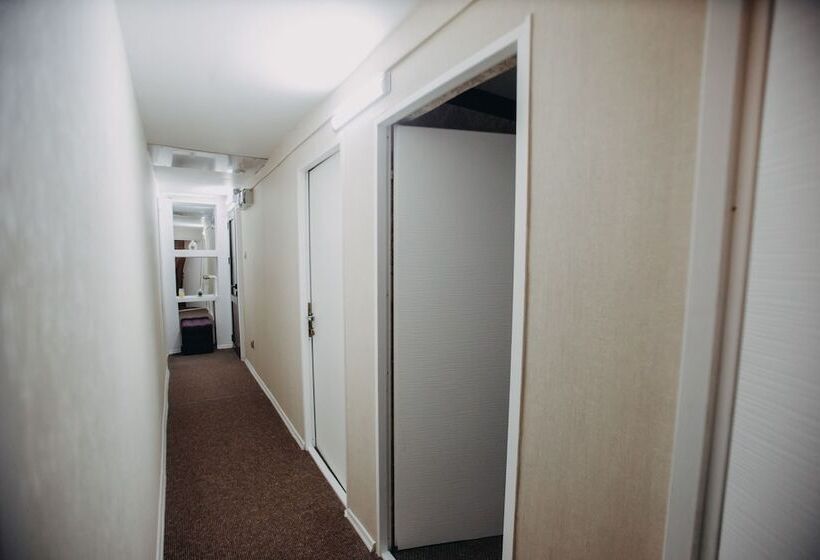 ペンション Art Boutique Central