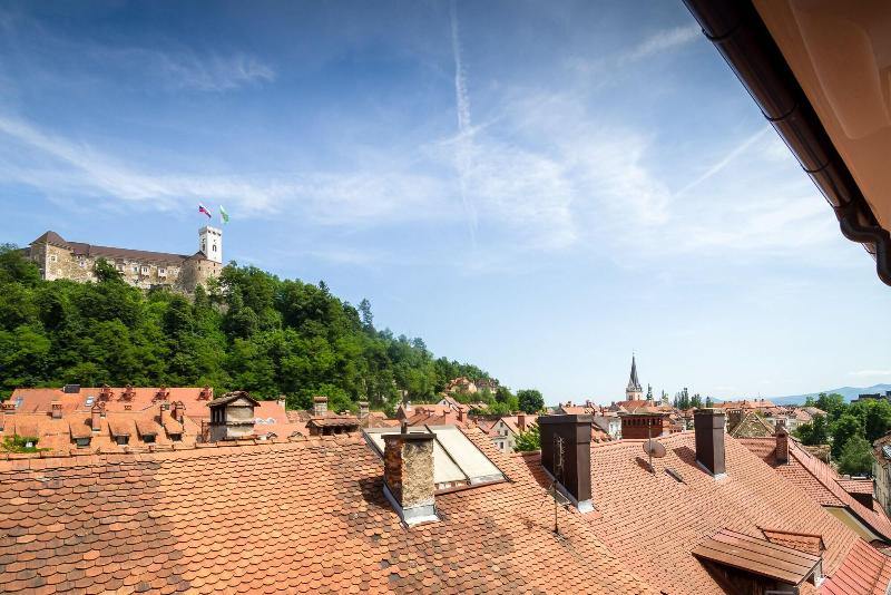 پانسیون Barbo Palace