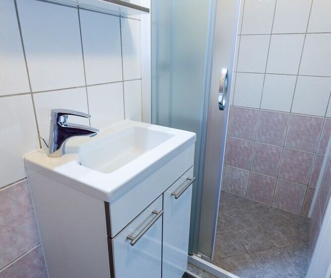 پانسیون Barbo Palace