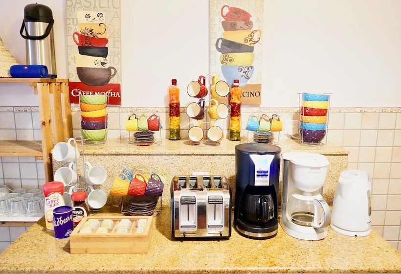 پانسیون Behlys Boutique