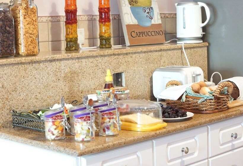 پانسیون Behlys Boutique