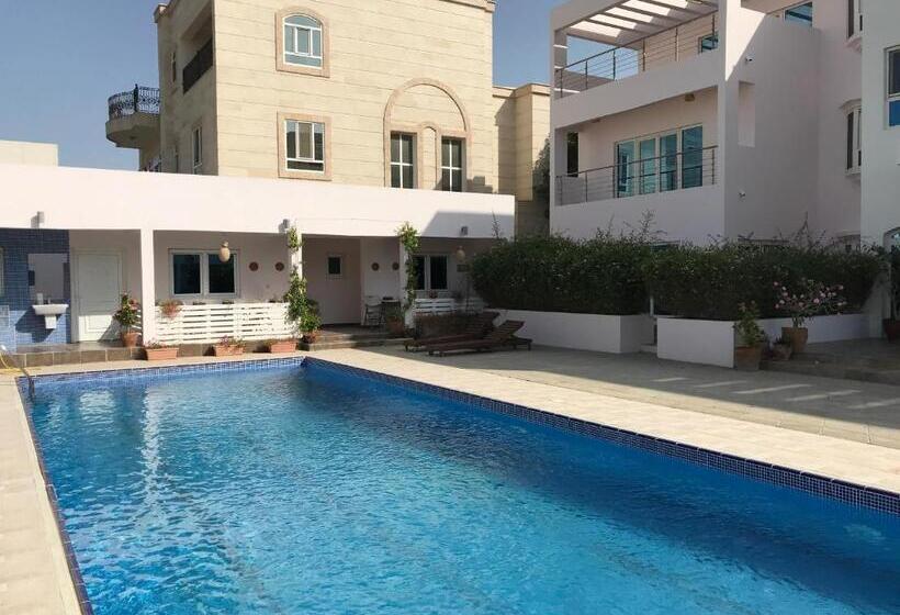 پانسیون Behlys Boutique