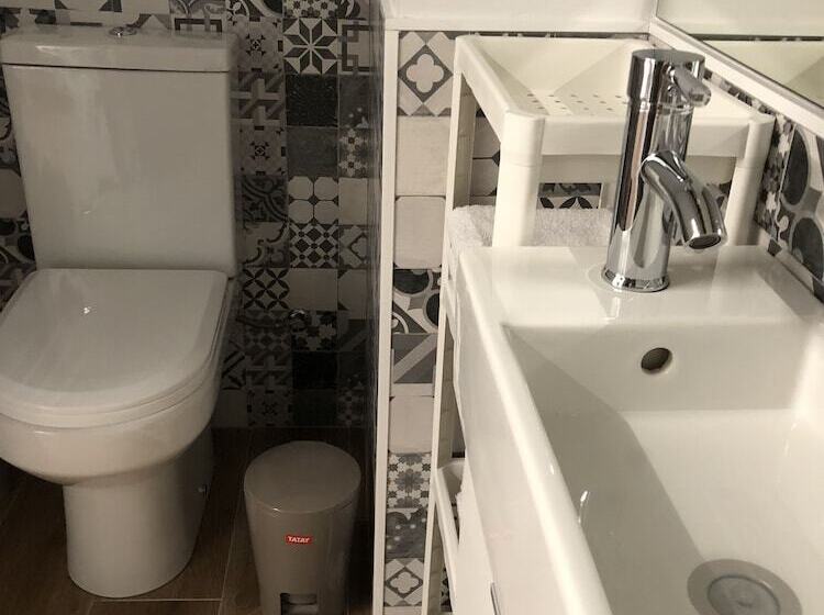 Пансион Cero Estrellas Cabildo