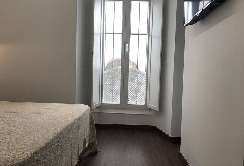 Пансион Cero Estrellas Cabildo