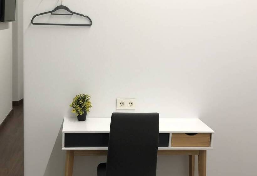 Пансион Cero Estrellas Cabildo