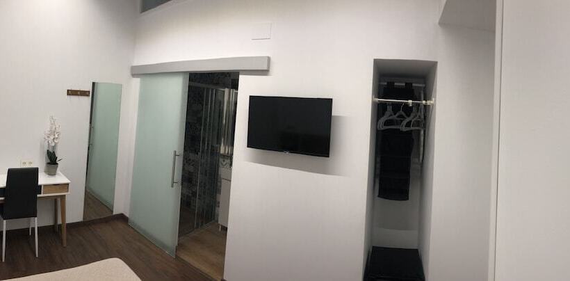 Пансион Cero Estrellas Cabildo