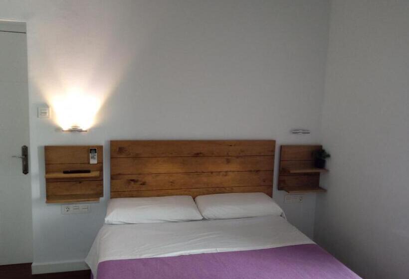 Пансион Cero Estrellas Cabildo