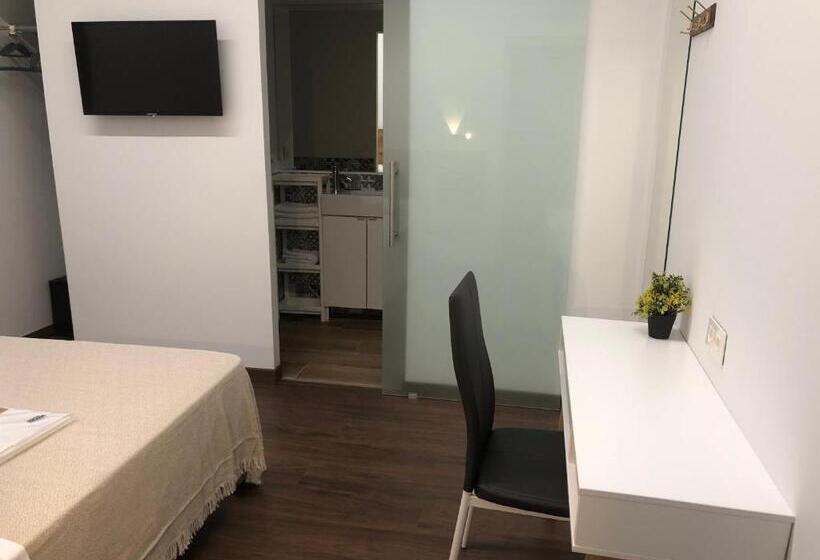 Пансион Cero Estrellas Cabildo