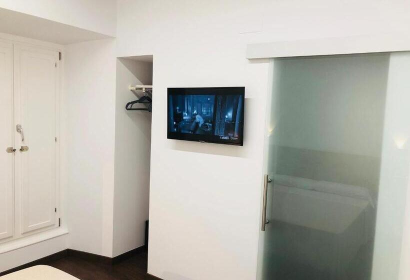 Пансион Cero Estrellas Cabildo