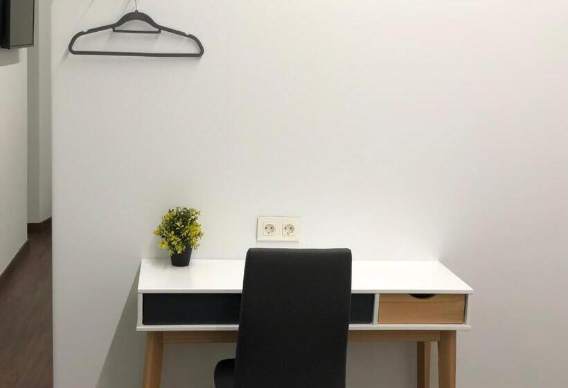 Пансион Cero Estrellas Cabildo