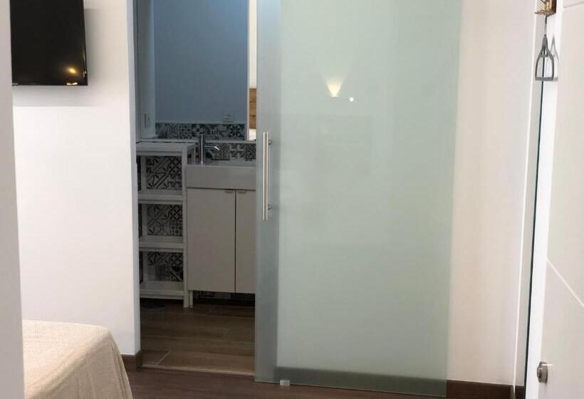 Пансион Cero Estrellas Cabildo